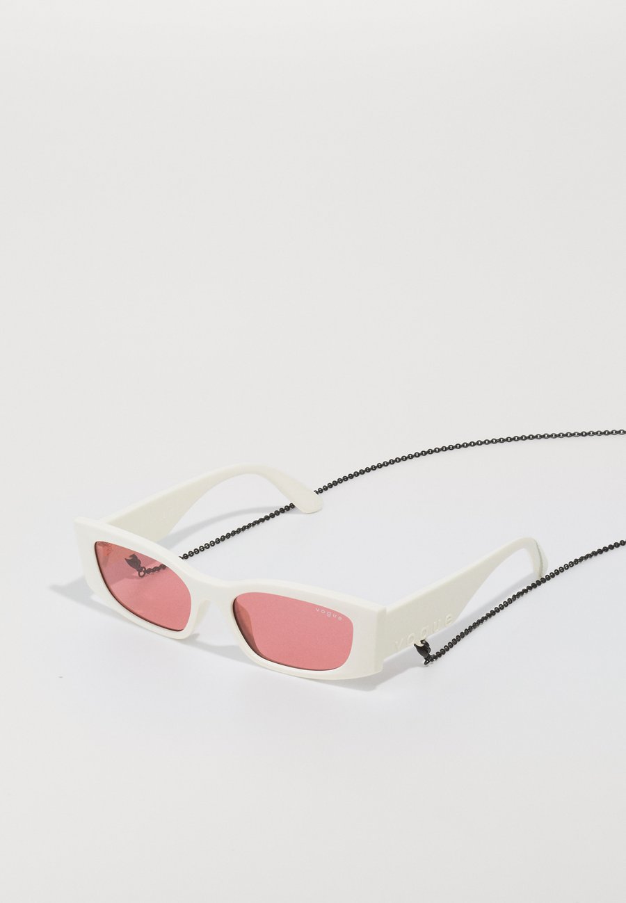 Солнцезащитные очки VOGUE Eyewear Sunglasses, Full Cream/Red/Off-White
Солнцезащитные очки VOGUE Eyewear Sunglasses, Full Cream/Red/Off-White