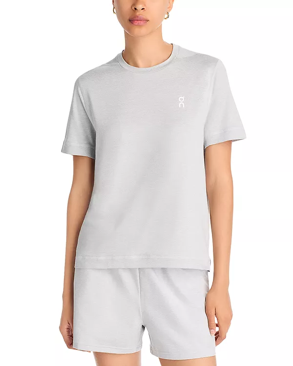 Футболка с видом на корт On, серый
Футболка с видом на корт On, серый