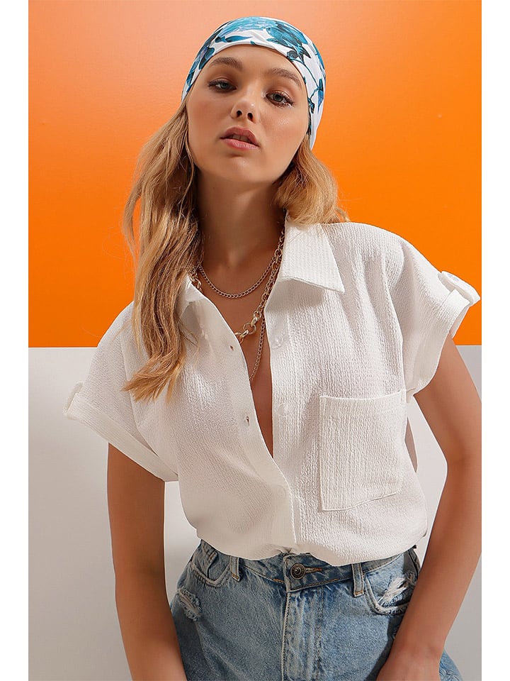 Блуза Lycalia Hemd, белый
Блуза Lycalia Hemd, белый