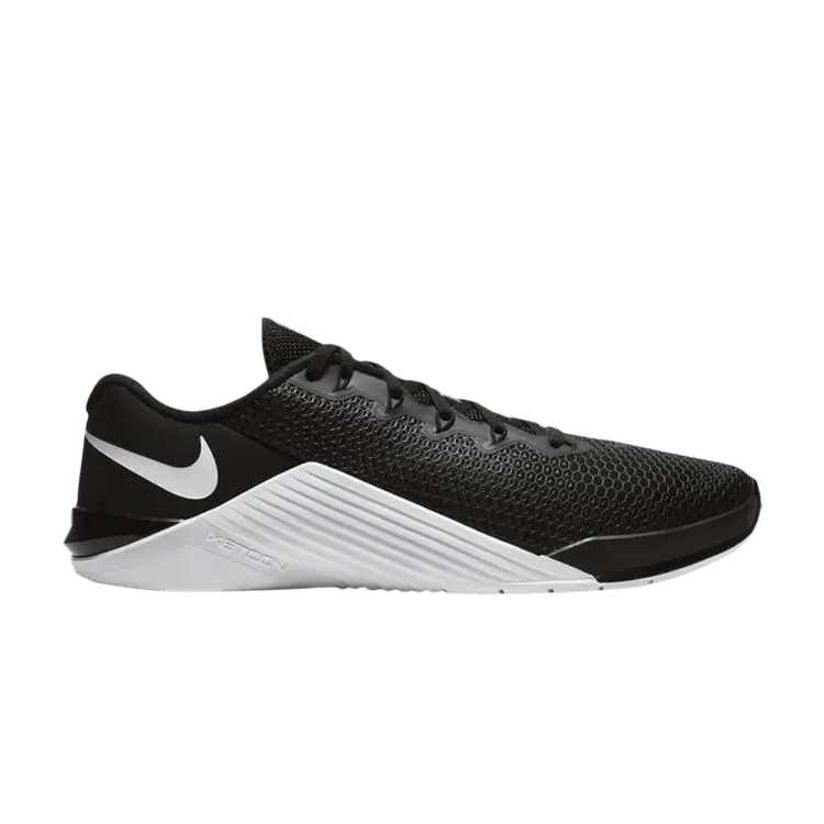 Кроссовки Nike Metcon 5 'Black White', черный
Кроссовки Nike Metcon 5 'Black White', черный