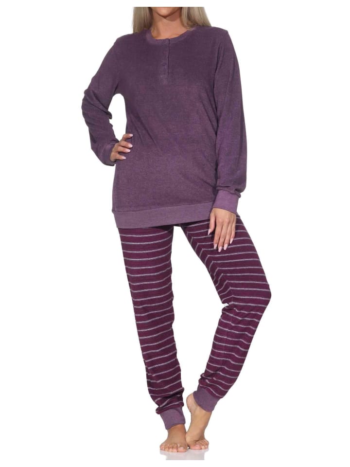 NORMANN Пижама из махровой ткани с длинными рукавами, манжетами и полосатым узором ягодного цвета
NORMANN Пижама из махровой ткани с длинными рукавами, манжетами и полосатым узором ягодного цвета