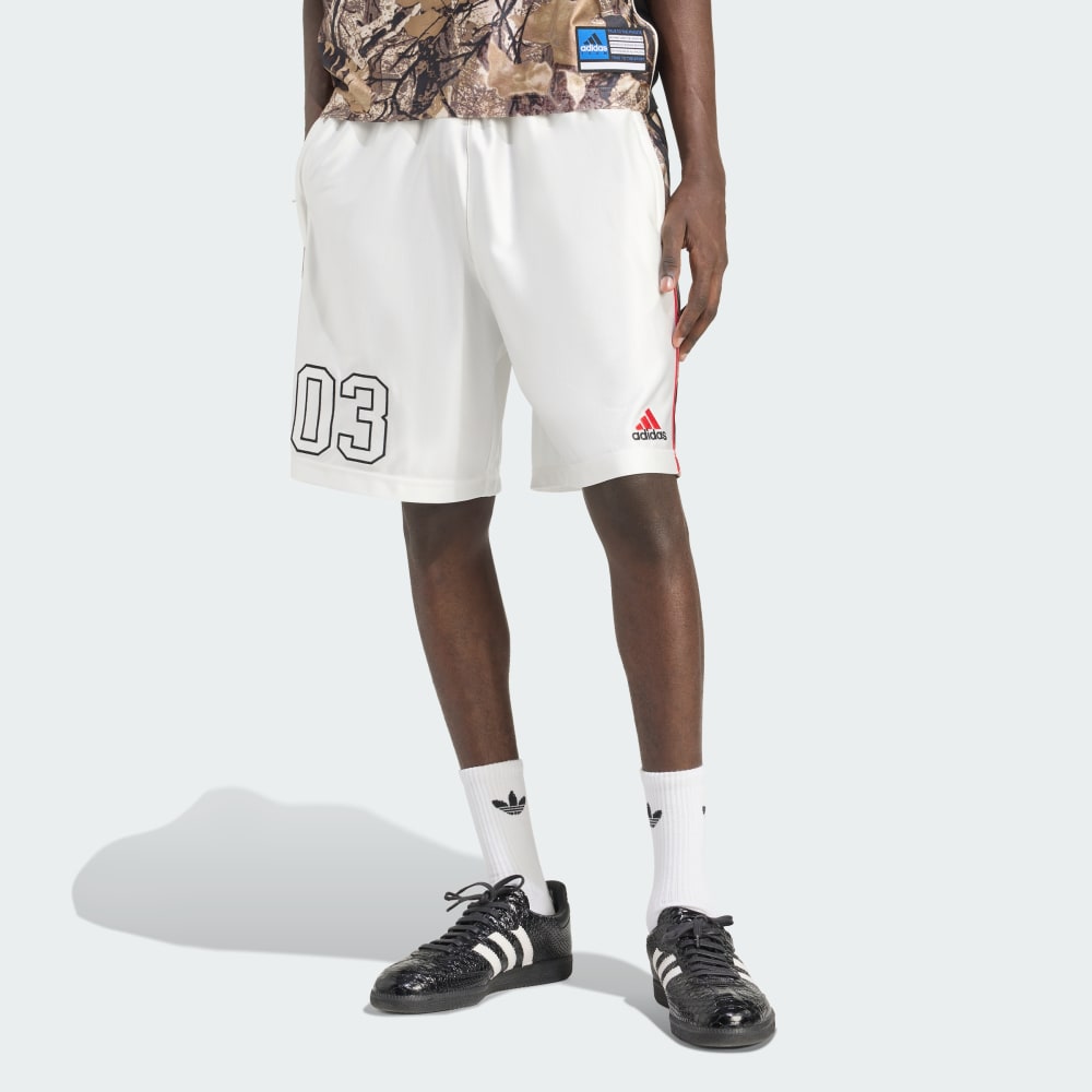 Шорты Adidas Originals Camo Short, цвет Core White
Шорты Adidas Originals Camo Short, цвет Core White