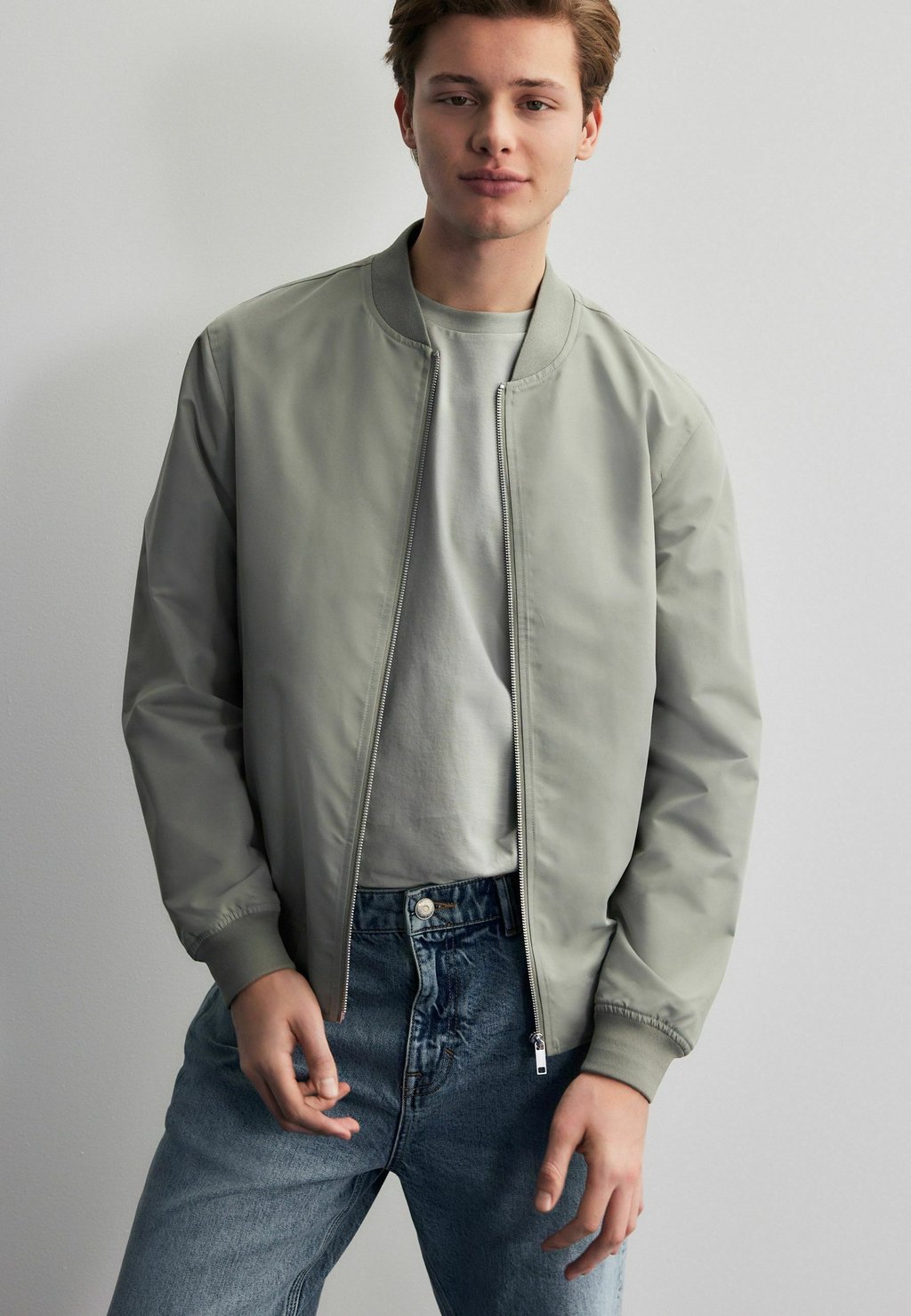 Куртка-бомбер REGULAR FIT Next, цвет New Green, Зеленый, Куртка-бомбер REGULAR FIT Next, цвет New Green
Куртка-бомбер REGULAR FIT Next, цвет New Green, Зеленый, Куртка-бомбер REGULAR FIT Next, цвет New Green