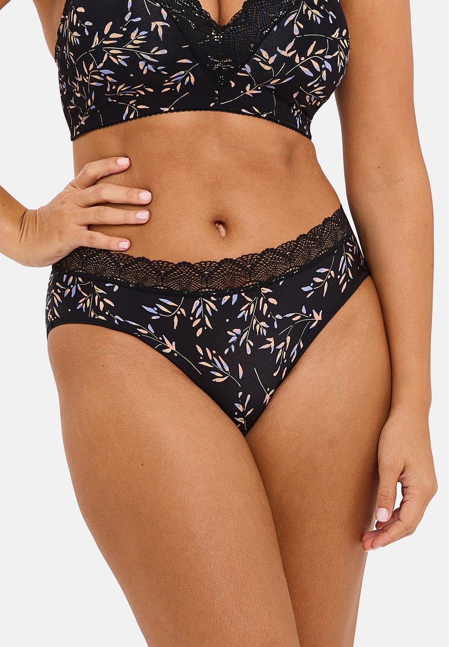 Брифы Sans Complexe Briefs, Feuilles Foncées/Black
Брифы Sans Complexe Briefs, Feuilles Foncées/Black