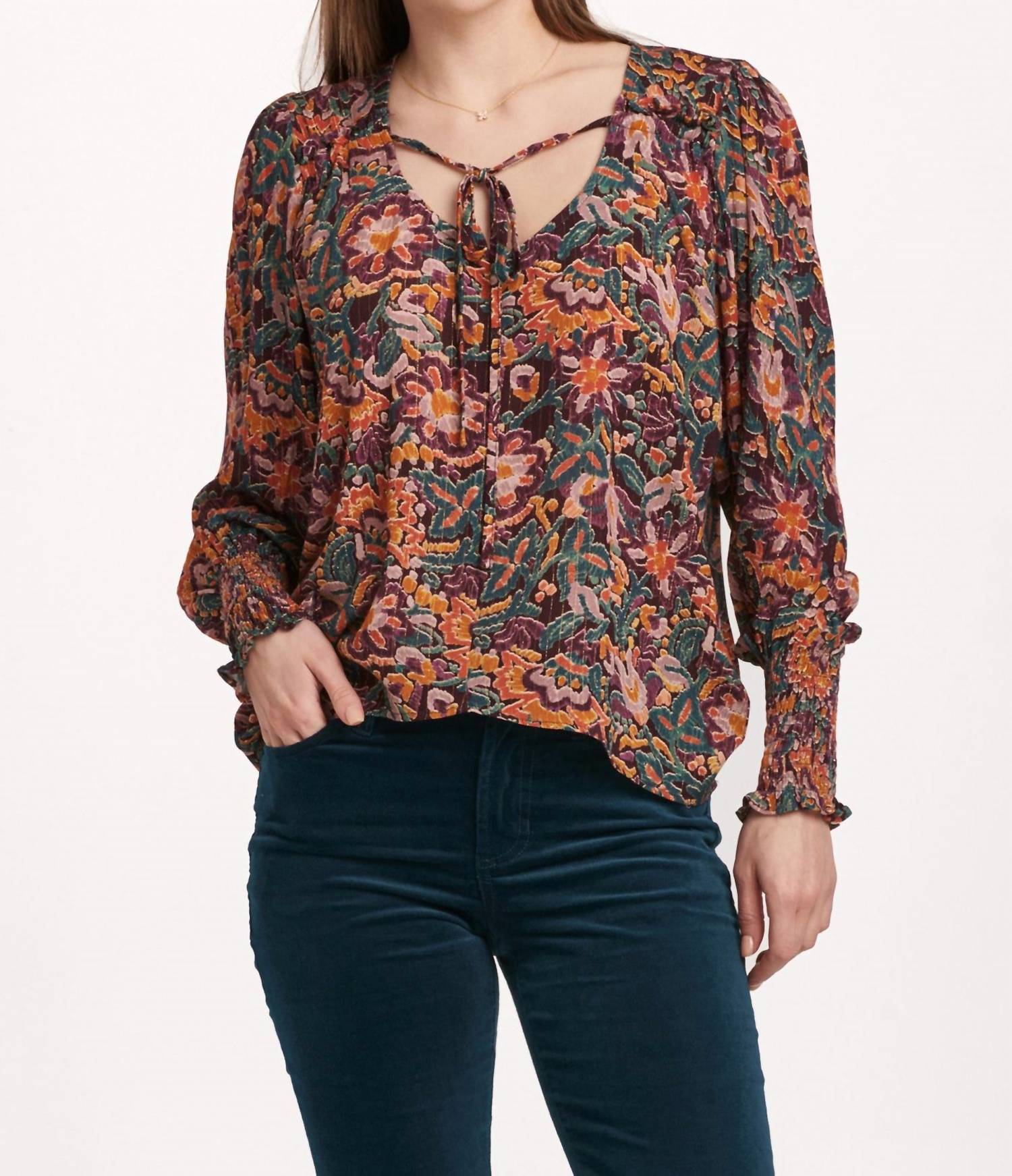 Топ с длинными рукавами Amelia с оборками в цвете Flower Wine DEAR JOHN DENIM
Топ с длинными рукавами Amelia с оборками в цвете Flower Wine DEAR JOHN DENIM