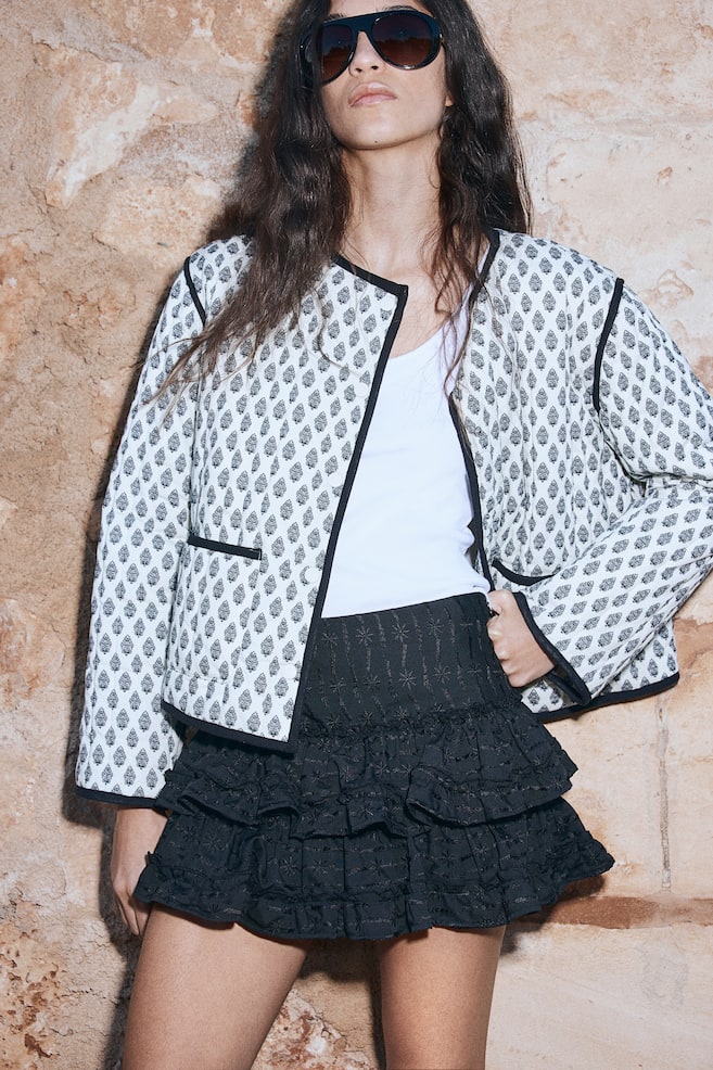 Вышитая многоярусная юбка H&M, черный
Вышитая многоярусная юбка H&M, черный