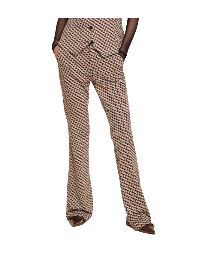 Брюки чинос с ромбовидным узором, зауженного кроя. Mason'S, коричневый
Брюки чинос с ромбовидным узором, зауженного кроя. Mason'S, коричневый