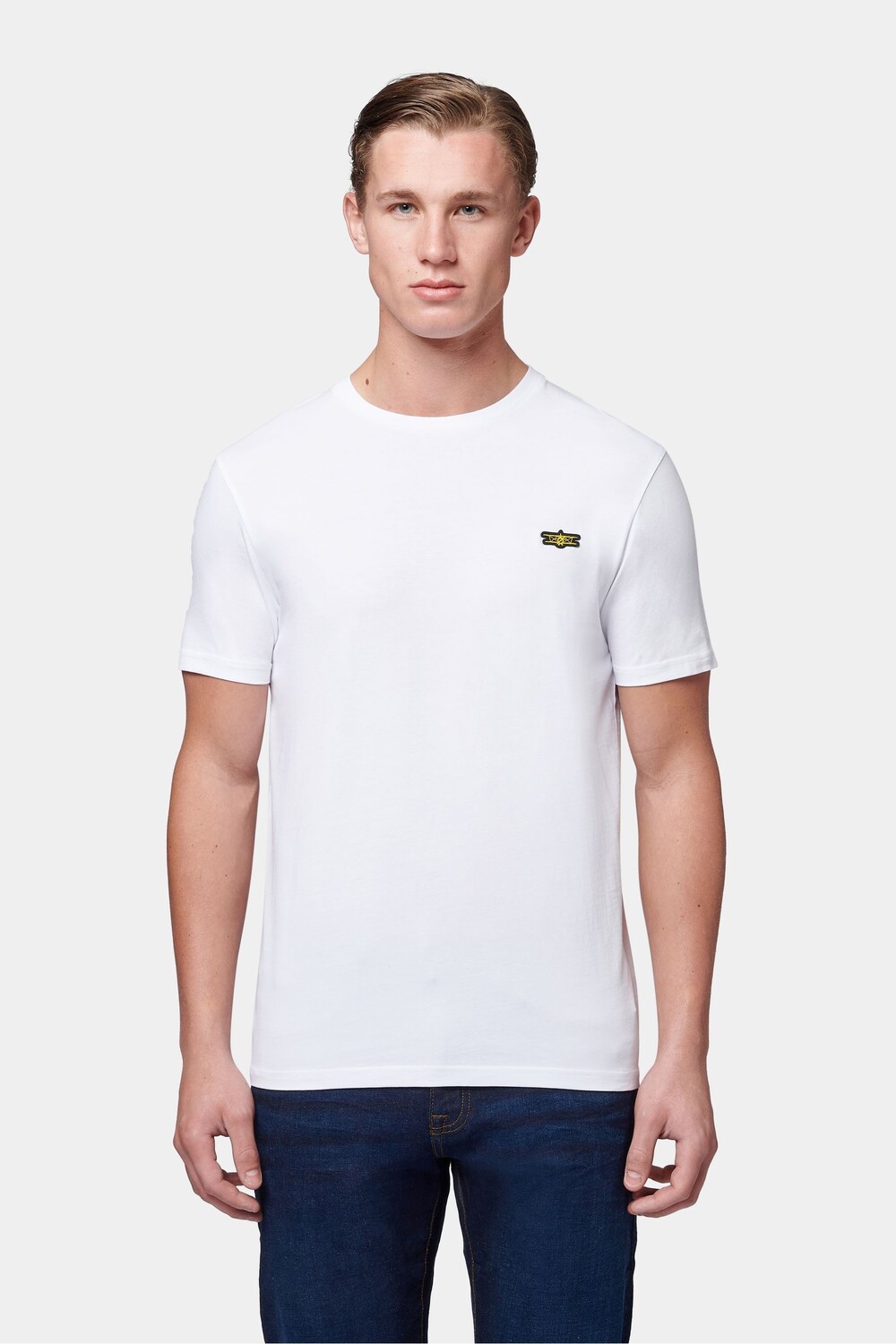 Мужская футболка классического кроя Flyers, белый
Мужская футболка классического кроя Flyers, белый