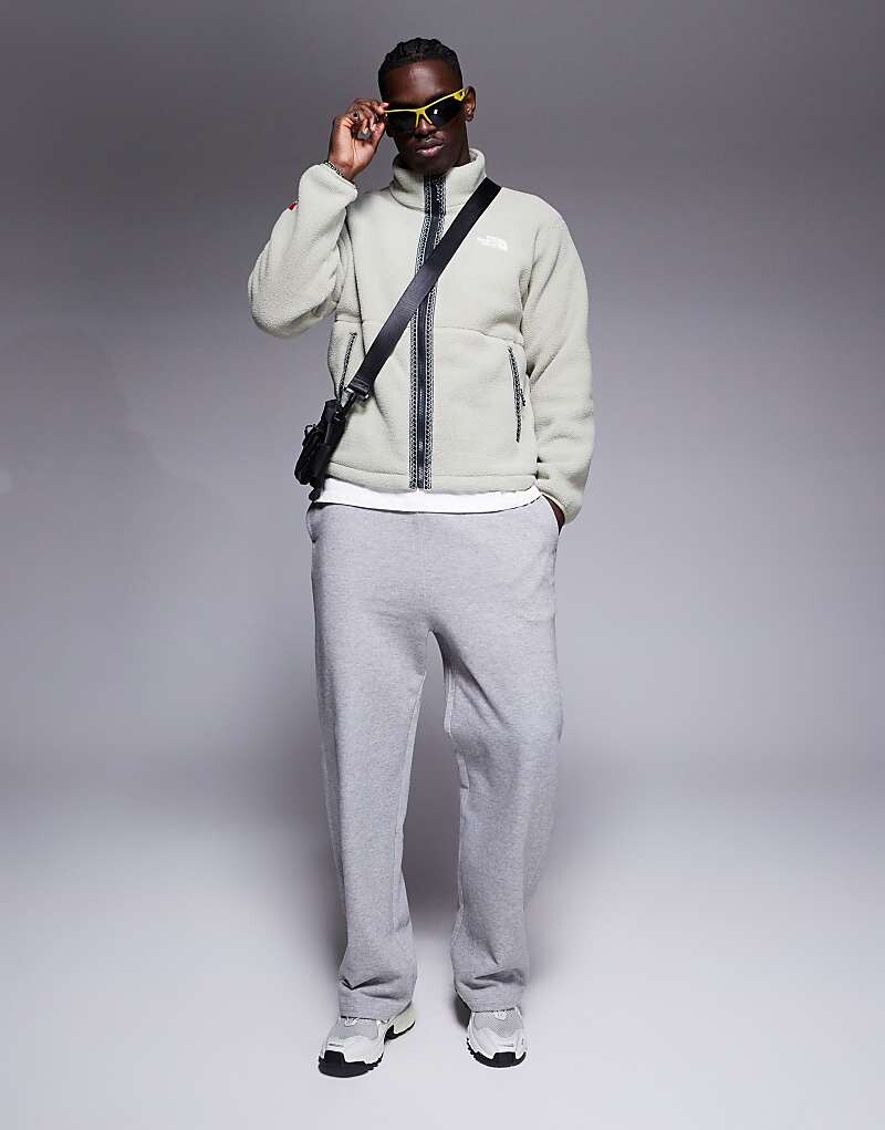 The North Face — Seven Summits Fleeski — прочная флисовая куртка на молнии серого цвета, Серый, The North Face — Seven Summits Fleeski — прочная флисовая куртка на молнии серого цвета
The North Face — Seven Summits Fleeski — прочная флисовая куртка на молнии серого цвета, Серый, The North Face — Seven Summits Fleeski — прочная флисовая куртка на молнии серого цвета