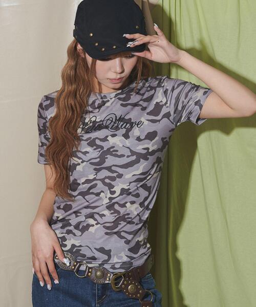 Футболка с простым логотипом, камуфляжный принт DISPARK
Футболка с простым логотипом, камуфляжный принт DISPARK