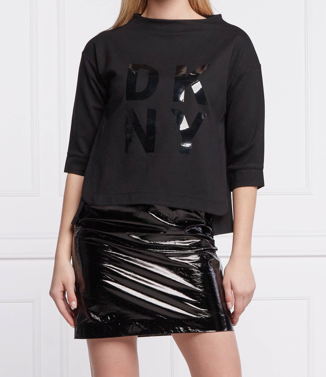 Толстовка DKNY Sport regular fit, черный
Толстовка DKNY Sport regular fit, черный