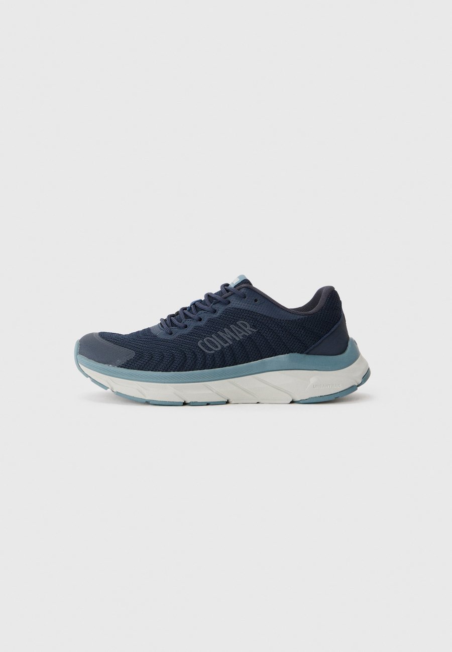 Кроссовки Colmar Originals URBANTRAIL, Navy/Dark Blue
Кроссовки Colmar Originals URBANTRAIL, Navy/Dark Blue