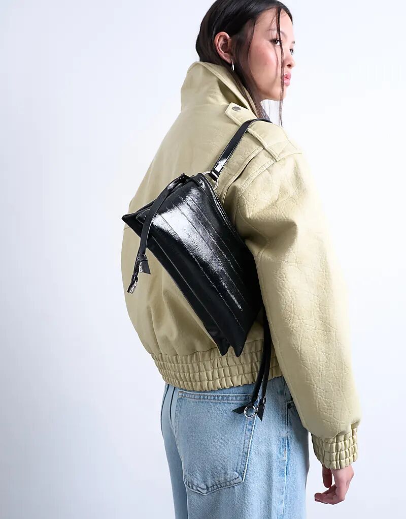 Сумка через плечо Topshop Saxon черного цвета с текстурой
Сумка через плечо Topshop Saxon черного цвета с текстурой