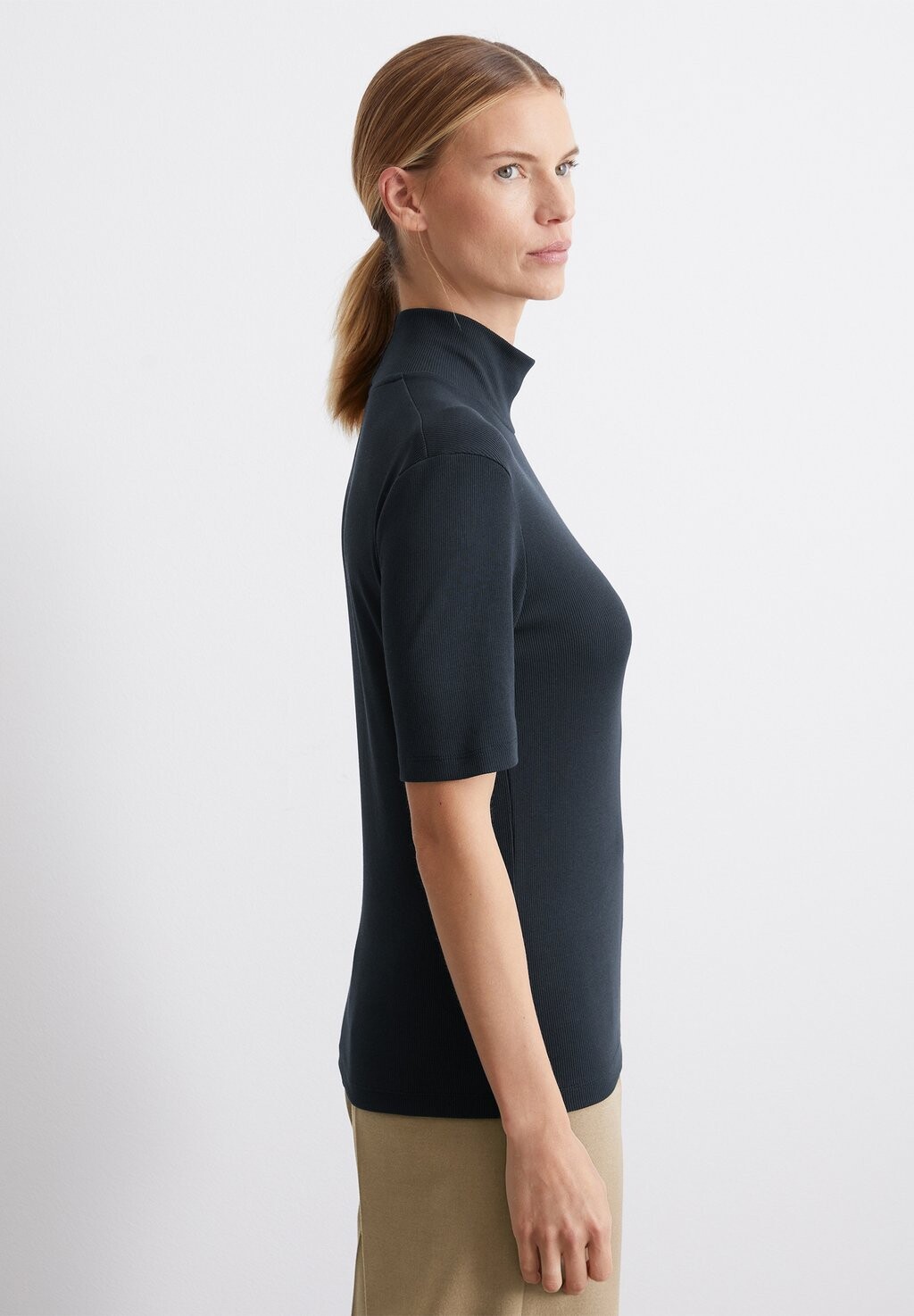 Базовая футболка STAND-UP COLLAR SHORT SLEEVE Marc O'Polo, темно-синий
Базовая футболка STAND-UP COLLAR SHORT SLEEVE Marc O'Polo, темно-синий