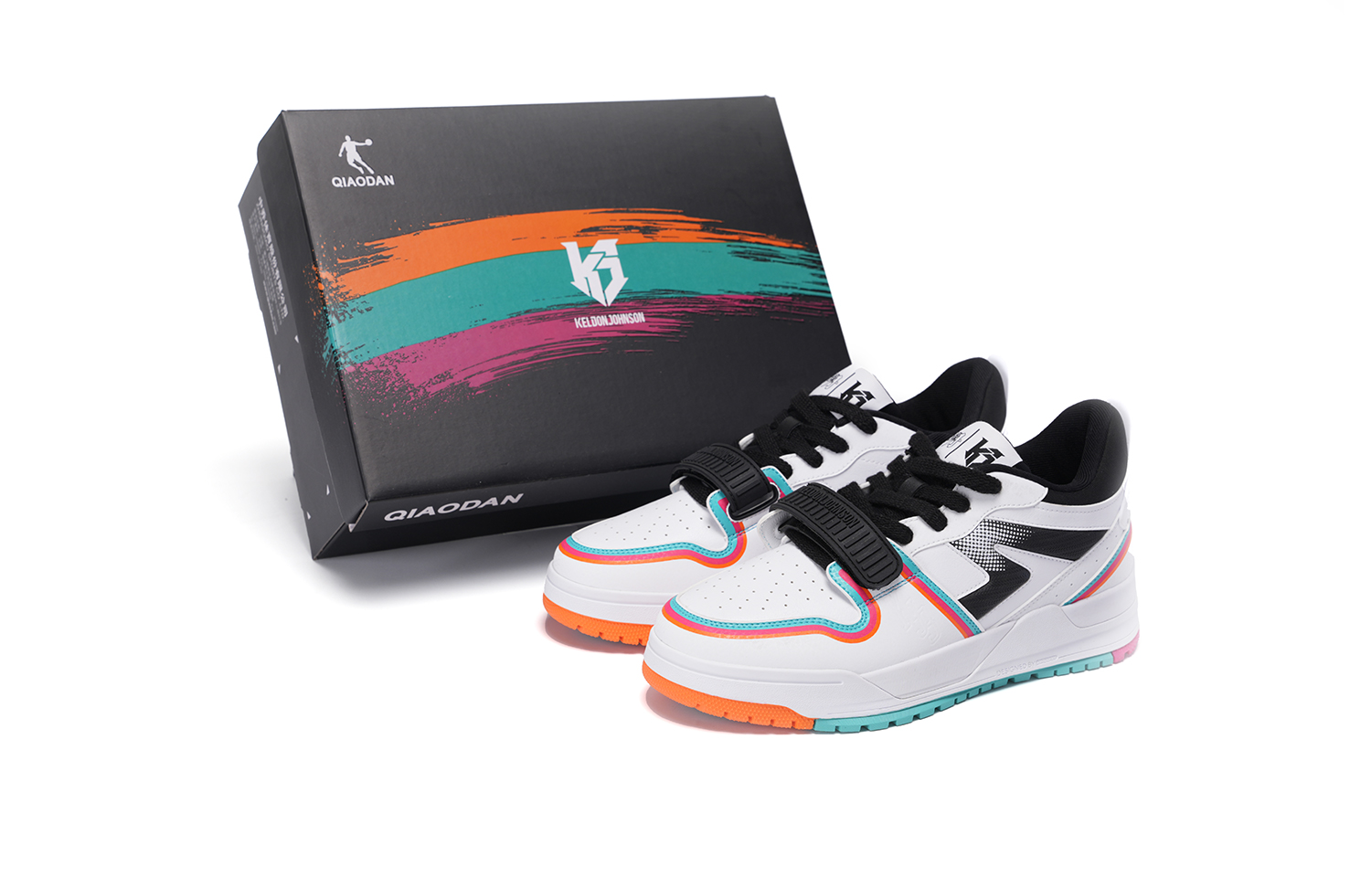 QIAODAN Баскетбольные кроссовки Legend с низким верхом, амортизирующие, противоскользящие, износостойкие, дышащие, мужские, белые, черные
QIAODAN Баскетбольные кроссовки Legend с низким верхом, амортизирующие, противоскользящие, износостойкие, дышащие, мужские, белые, черные