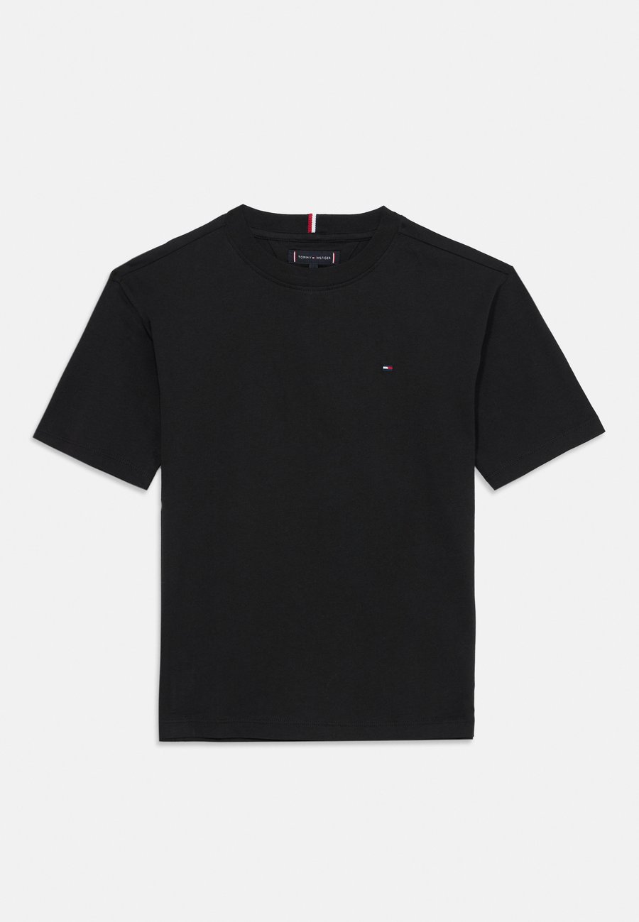 Футболка Tommy Hilfiger ESSENTIAL ARCHIVE FIT TEE UNISEX, Black, Черный, Футболка Tommy Hilfiger ESSENTIAL ARCHIVE FIT TEE UNISEX, Black
Футболка Tommy Hilfiger ESSENTIAL ARCHIVE FIT TEE UNISEX, Black, Черный, Футболка Tommy Hilfiger ESSENTIAL ARCHIVE FIT TEE UNISEX, Black