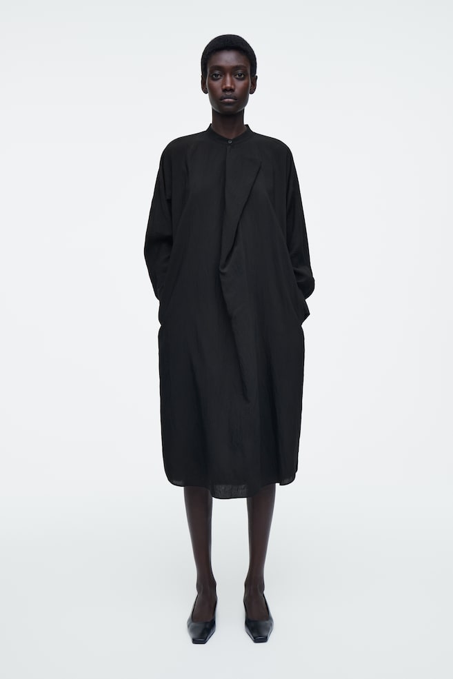 Платье миди с драпировкой и поясом Cos, черный
Платье миди с драпировкой и поясом Cos, черный