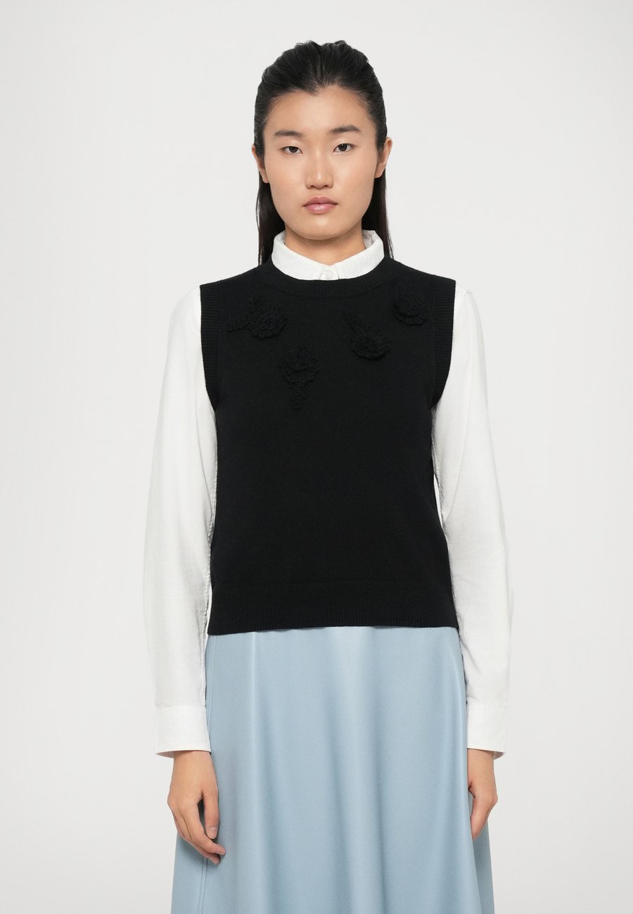 Джемпер MAX&Co. MERIS, Schwarz/Black
Джемпер MAX&Co. MERIS, Schwarz/Black