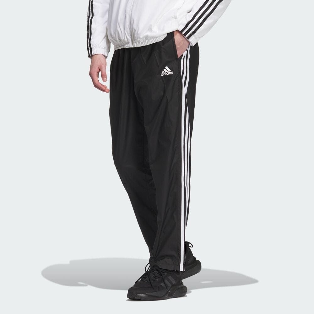 Брюки Adidas 3-Stripes loose fit tapered leg open hem WIND. RDY wind pants, черный
Брюки Adidas 3-Stripes loose fit tapered leg open hem WIND. RDY wind pants, черный