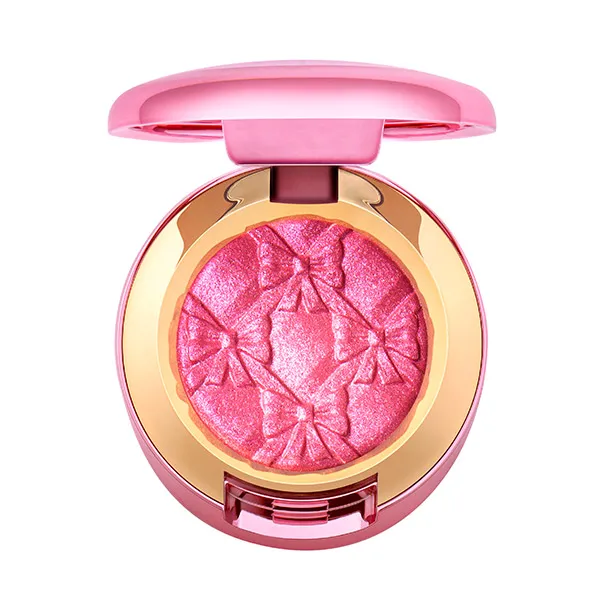 Тени для век, выпущенные ограниченным тиражом Prisma Defiance Eyeshadow Mac Cosmetics, цвет ice gold
Тени для век, выпущенные ограниченным тиражом Prisma Defiance Eyeshadow Mac Cosmetics, цвет ice gold