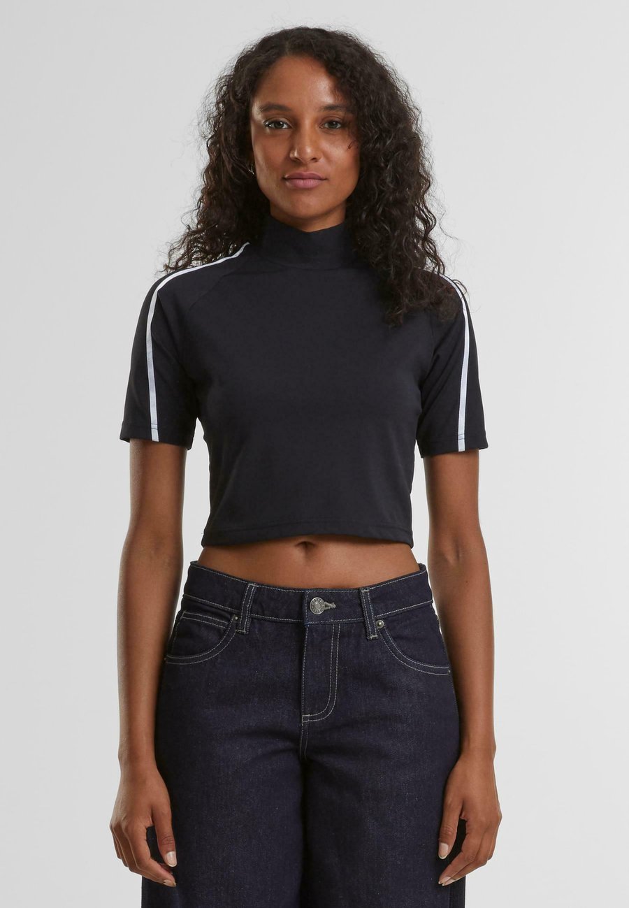 Футболка Urban Classics HIGH NECK SHORT, Black, Черный, Футболка Urban Classics HIGH NECK SHORT, Black
Футболка Urban Classics HIGH NECK SHORT, Black, Черный, Футболка Urban Classics HIGH NECK SHORT, Black