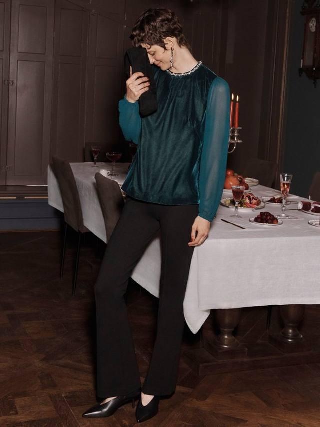 Топ с длинными рукавами Tallulah из вельвета Hobbs, Evergreen
Топ с длинными рукавами Tallulah из вельвета Hobbs, Evergreen