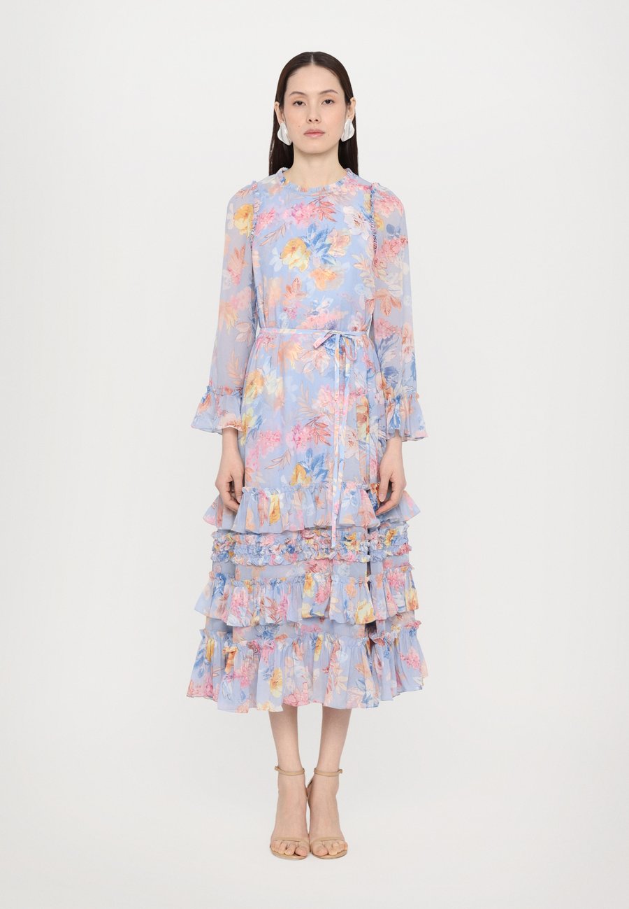 Платье Needle & Thread MARIANNES FLORAL ROUND NECK ANKLE GOWN, Sky Blue/Light Blue
Платье Needle & Thread MARIANNES FLORAL ROUND NECK ANKLE GOWN, Sky Blue/Light Blue