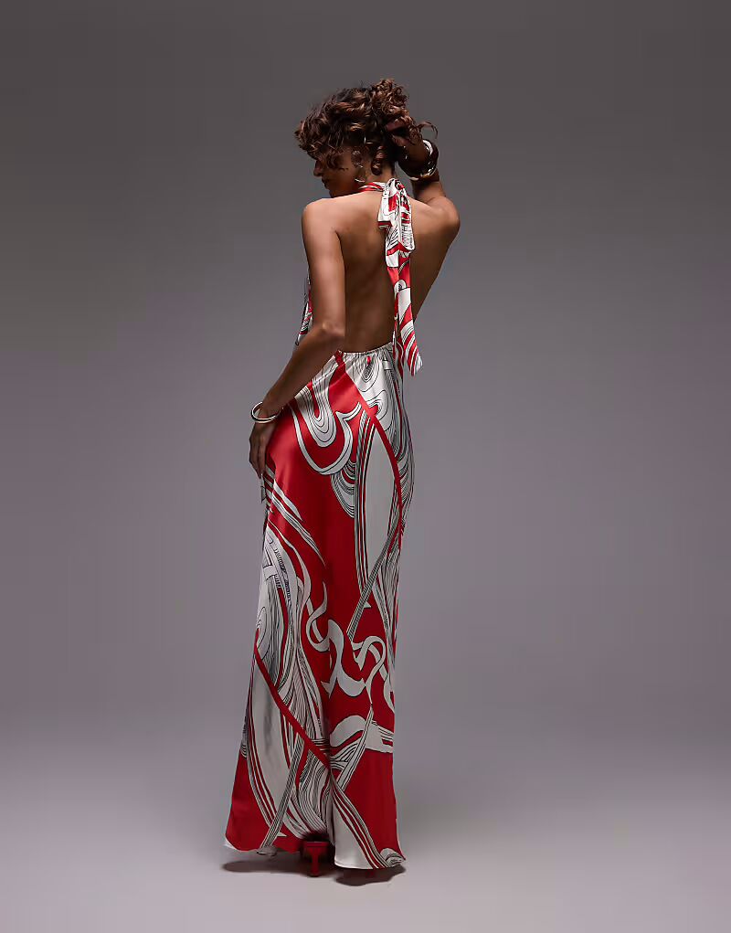 Платье макси с вырезом халтер Topshop с красным принтом в стиле бутика
Платье макси с вырезом халтер Topshop с красным принтом в стиле бутика