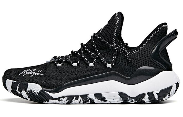 Баскетбольные кроссовки Light Cavalry 5 мужские с низким верхом, черные/белые Anta
Баскетбольные кроссовки Light Cavalry 5 мужские с низким верхом, черные/белые Anta