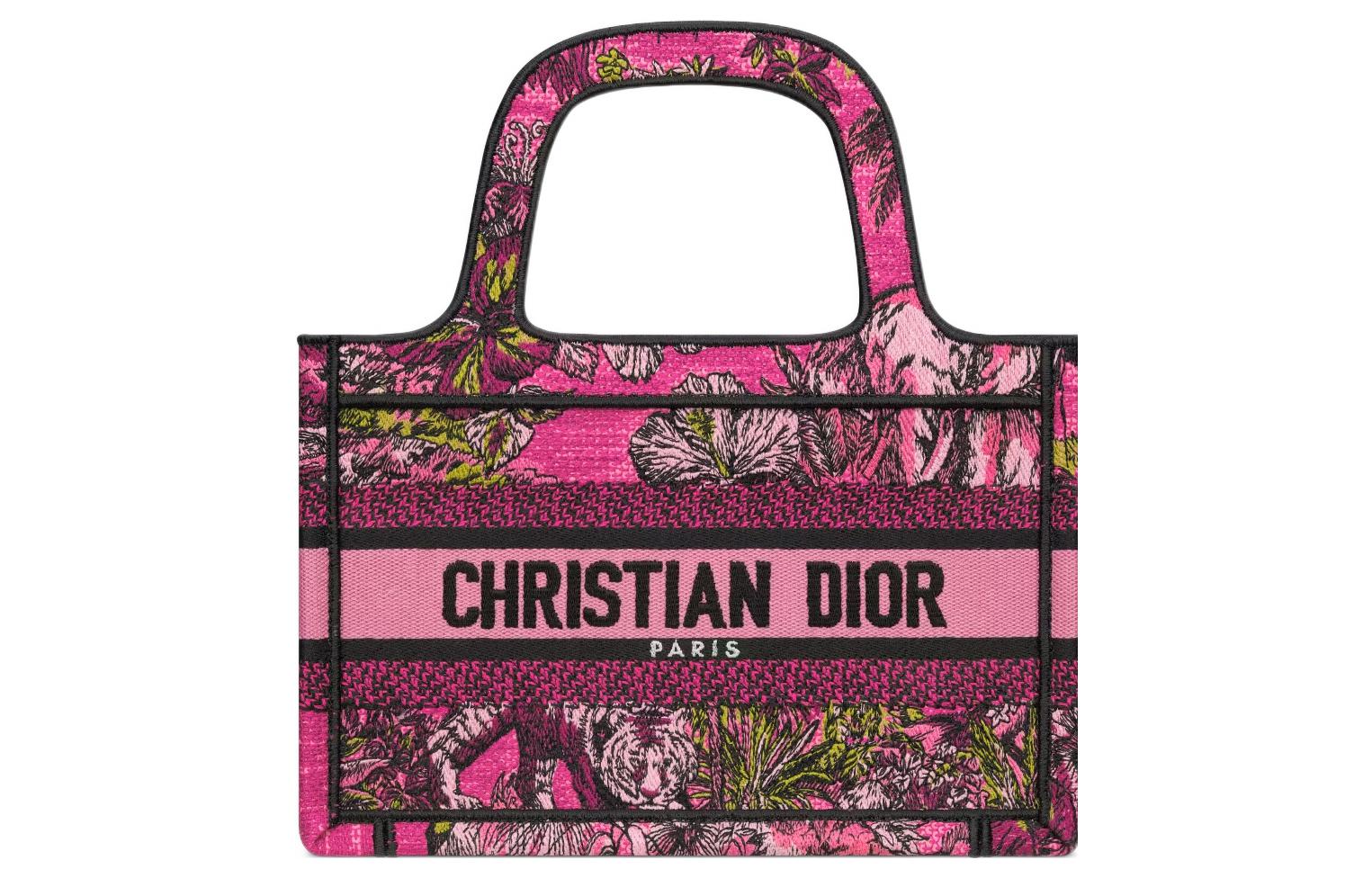 Dior Сумка-шоппер BookTote с вышивкой, мини-сумочка для женщин, цвет фуксия и разноцветный
Dior Сумка-шоппер BookTote с вышивкой, мини-сумочка для женщин, цвет фуксия и разноцветный