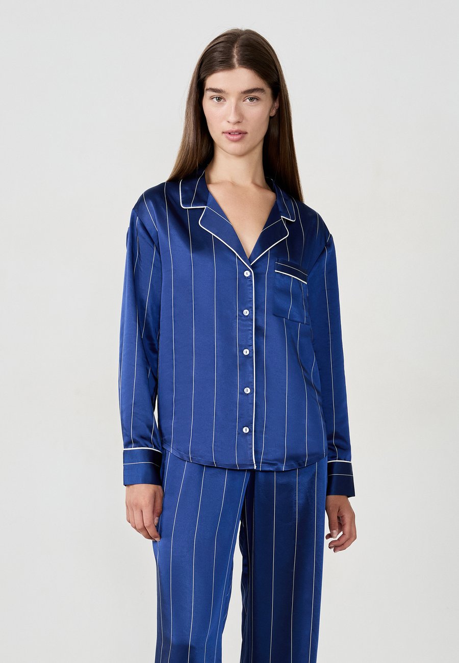 Пижамный топ Etam DAYANA, Dark Blue
Пижамный топ Etam DAYANA, Dark Blue