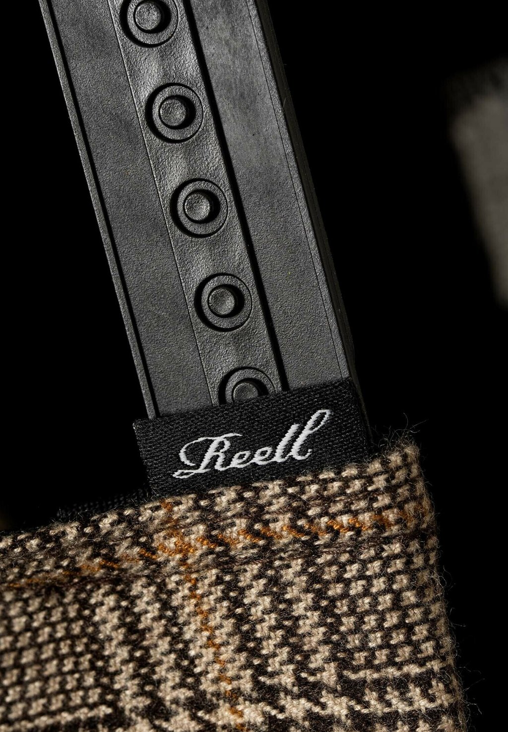 Бейсболка PITCHOUT Reell, коричневый
Бейсболка PITCHOUT Reell, коричневый