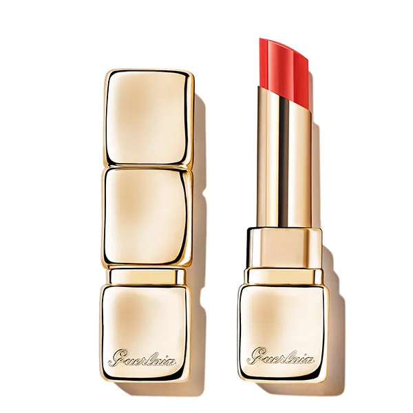 Сияющая финишная помада Kisskiss Shine Bloom Guerlain, цвет floral brick 
Сияющая финишная помада Kisskiss Shine Bloom Guerlain, цвет floral brick