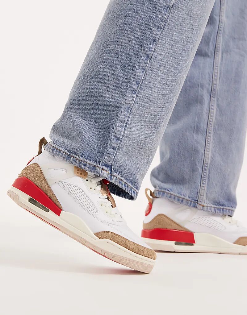 Кроссовки Jordan Spizike Low белого цвета
Кроссовки Jordan Spizike Low белого цвета