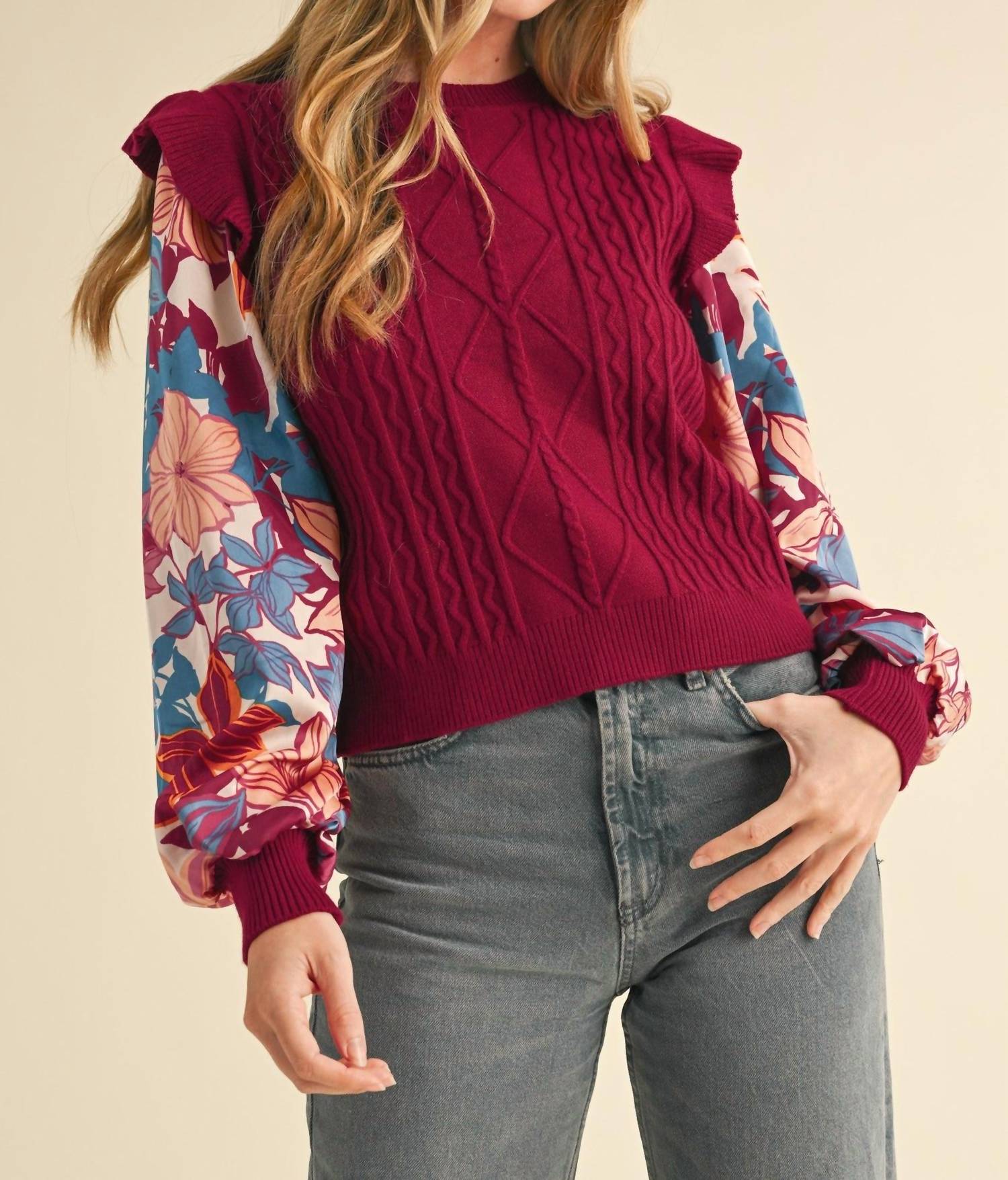 Свитер с цветочным рукавом в бордовом цвете &merci 
Свитер с цветочным рукавом в бордовом цвете &merci