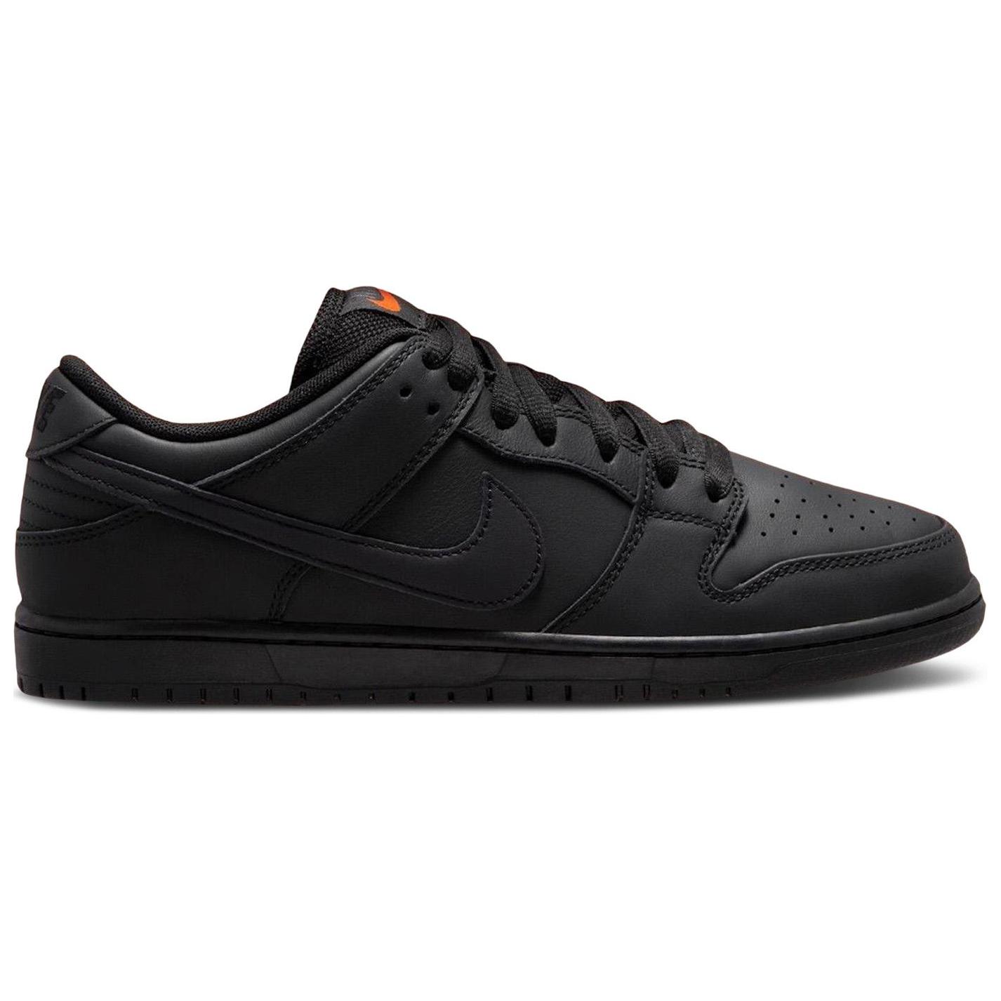 Nike Dunk Low Pro Triple Black
Nike Dunk Low Pro Triple Black