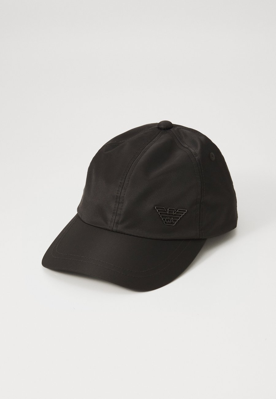 Бейсболка Emporio Armani BASEBALL HAT, Black
Бейсболка Emporio Armani BASEBALL HAT, Black
