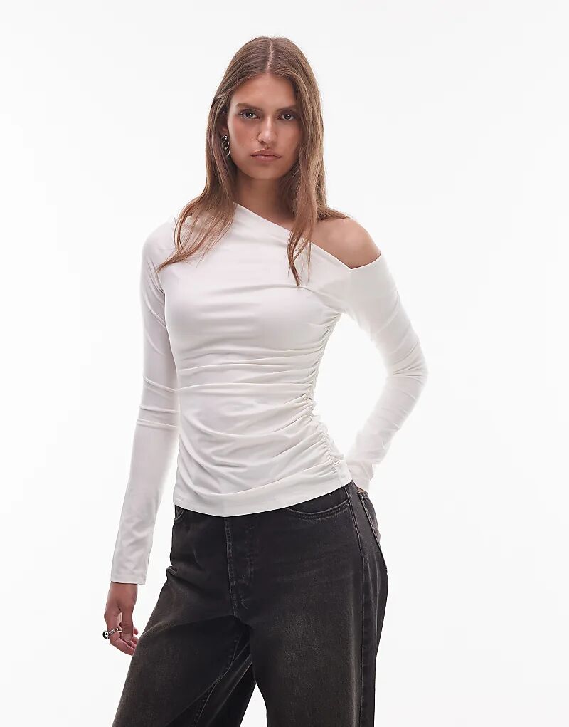 Облегающий лонгслив с длинными рукавами NIA Cleo цвета ванили
Облегающий лонгслив с длинными рукавами NIA Cleo цвета ванили