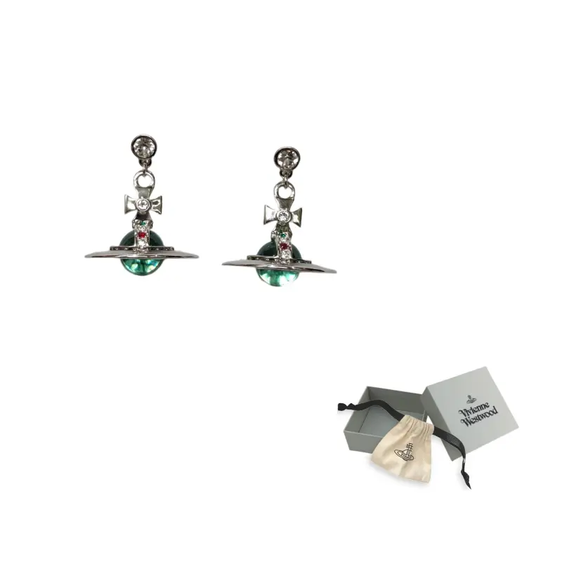 Vivienne Westwood Серьги-гвоздики унисекс Silver
Vivienne Westwood Серьги-гвоздики унисекс Silver