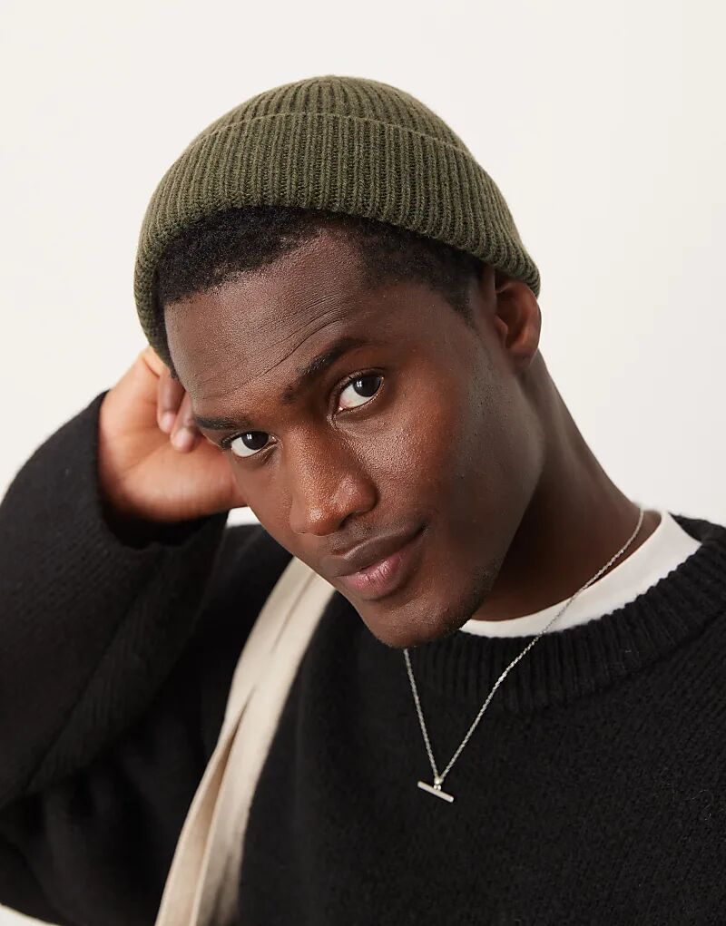 Мини-шапка-бини из овечьей шерсти в рубчик цвета хаки ASOS DESIGN
Мини-шапка-бини из овечьей шерсти в рубчик цвета хаки ASOS DESIGN