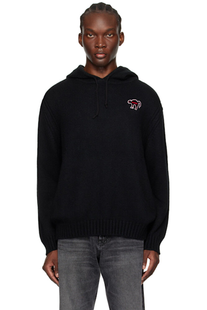 Толстовка с капюшоном с черными нашивками Hugo
Толстовка с капюшоном с черными нашивками Hugo