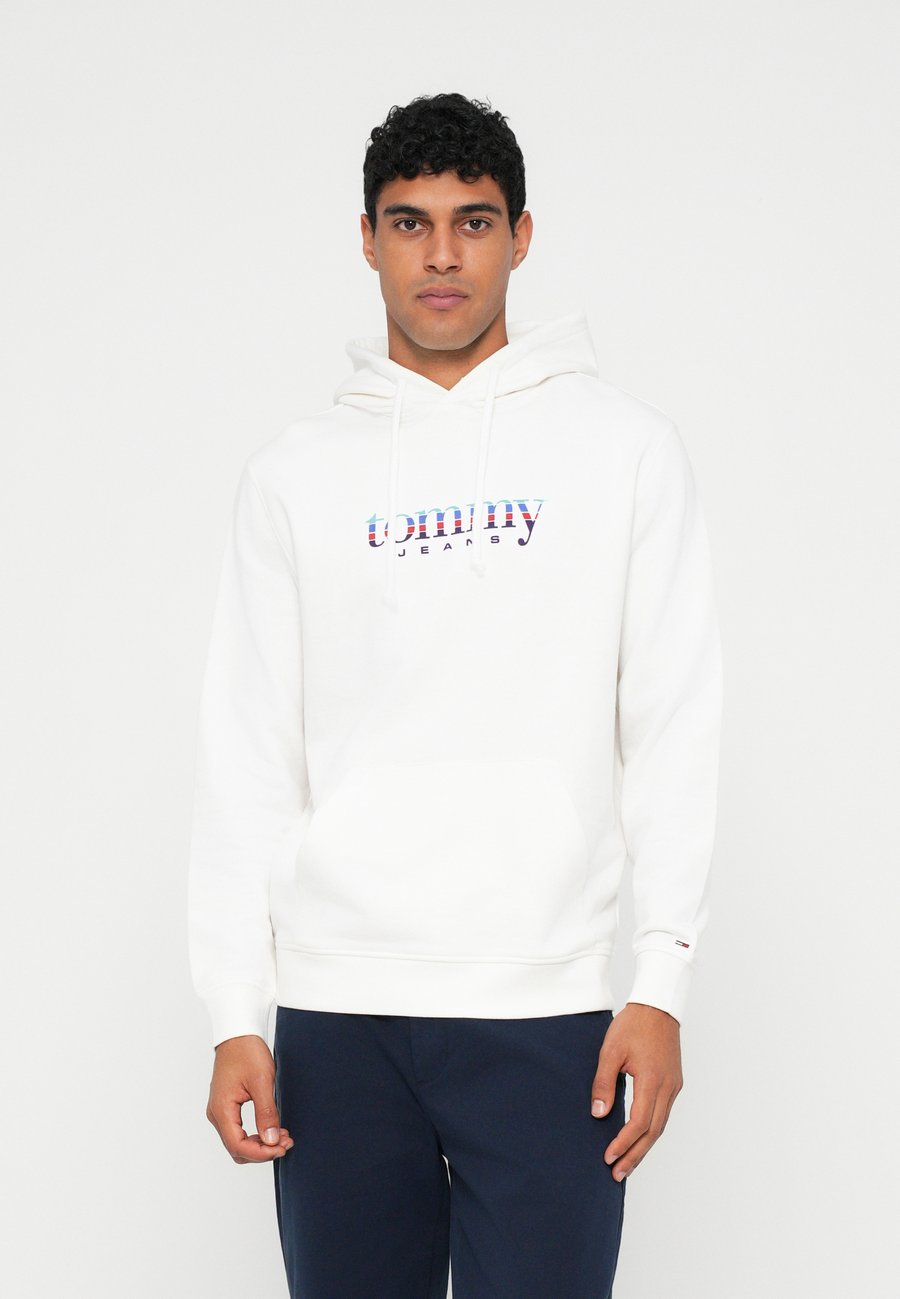 Толстовка Tommy Jeans DNA PLAY , Ecru/Off-White, Белый, Толстовка Tommy Jeans DNA PLAY , Ecru/Off-White
Толстовка Tommy Jeans DNA PLAY , Ecru/Off-White, Белый, Толстовка Tommy Jeans DNA PLAY , Ecru/Off-White