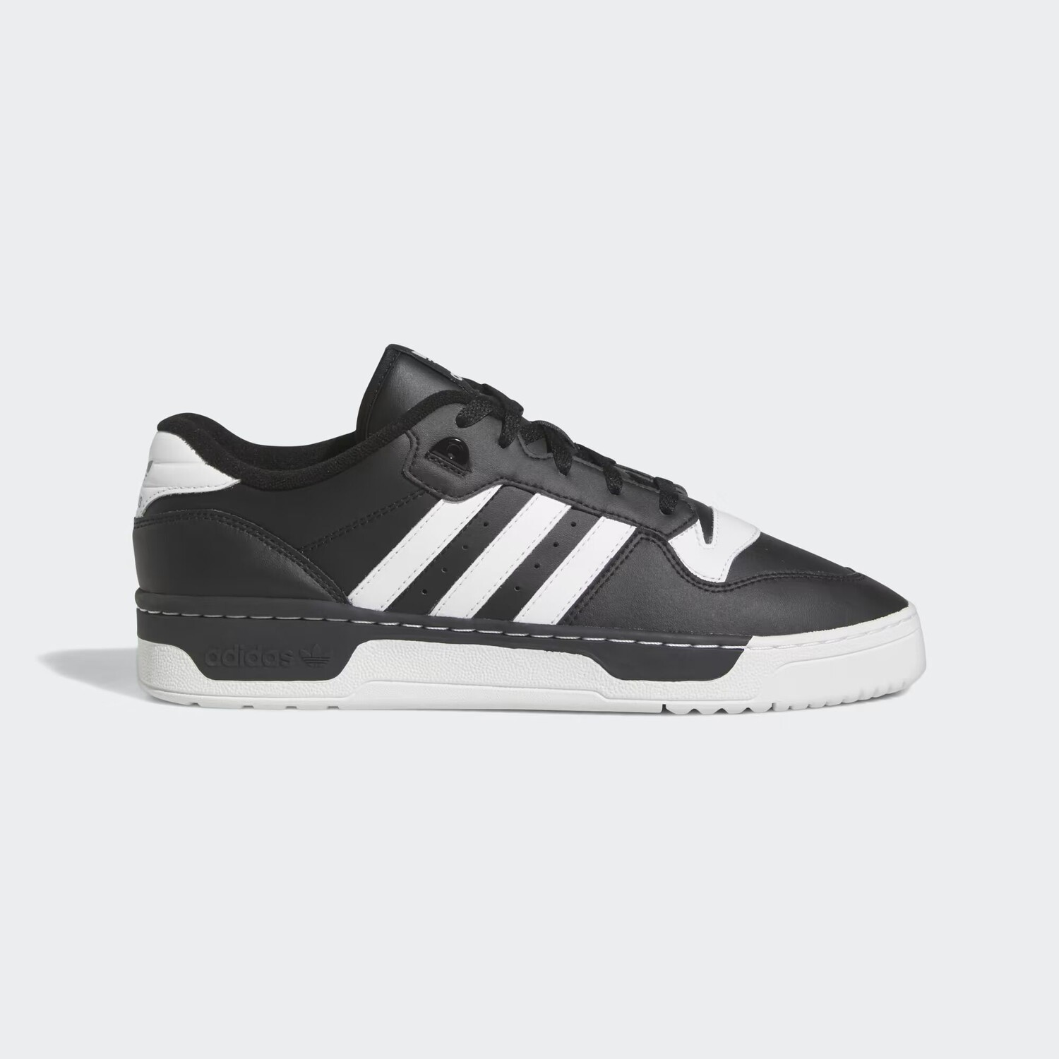 Полуботинки соперничества Adidas, цвет Core Black/Cloud White/Core Black
Полуботинки соперничества Adidas, цвет Core Black/Cloud White/Core Black
