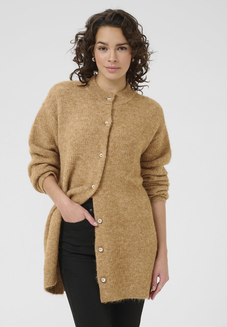 Кардиган Kaffe TRUDY , Toasted Coconut Melange/Mottled Brown
Кардиган Kaffe TRUDY , Toasted Coconut Melange/Mottled Brown