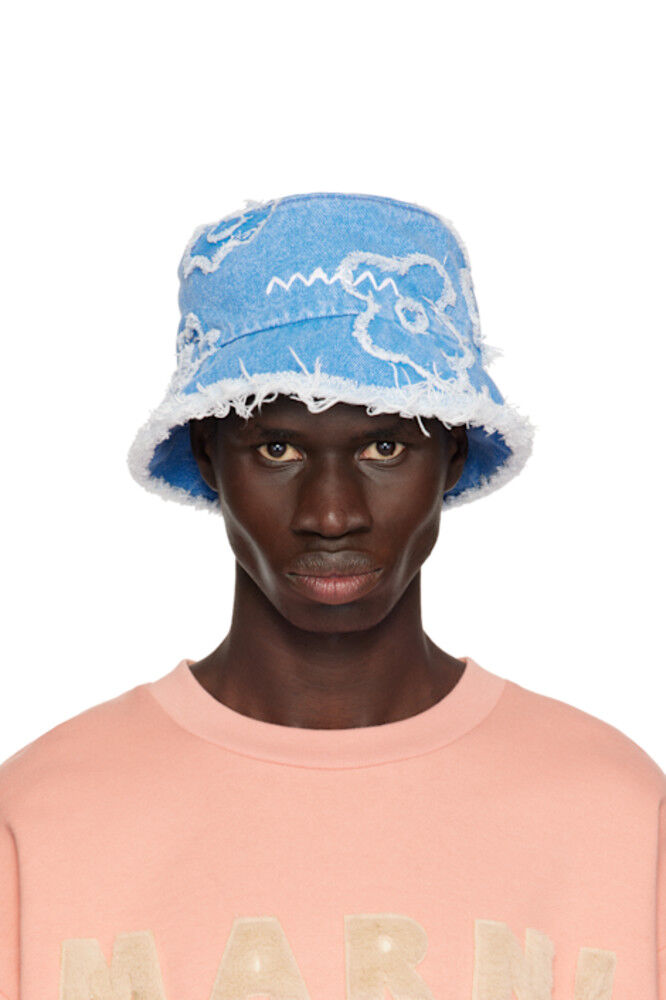 Синяя джинсовая панама с заплатками Marni
Синяя джинсовая панама с заплатками Marni