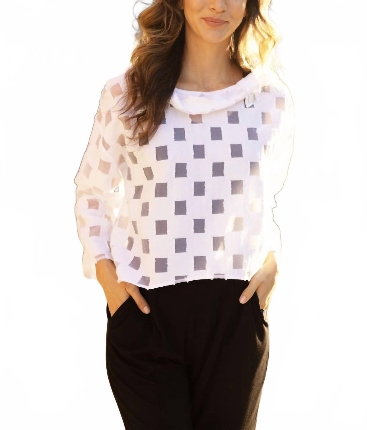 Нестандартный топпер в белом цвете Olivia by Habitat
Нестандартный топпер в белом цвете Olivia by Habitat