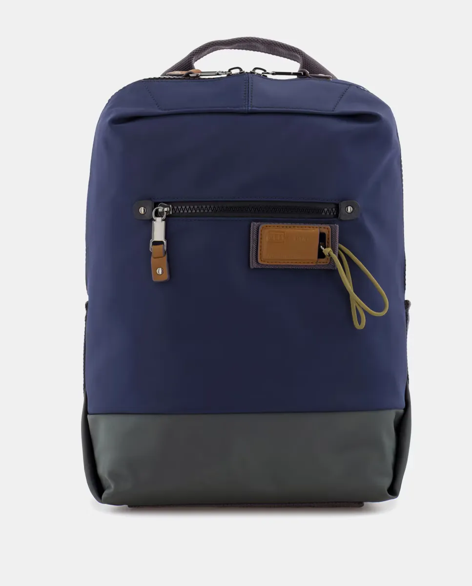 Женский рюкзак из темно-синей ткани Scharlau, тёмно-синий
Женский рюкзак из темно-синей ткани Scharlau, тёмно-синий