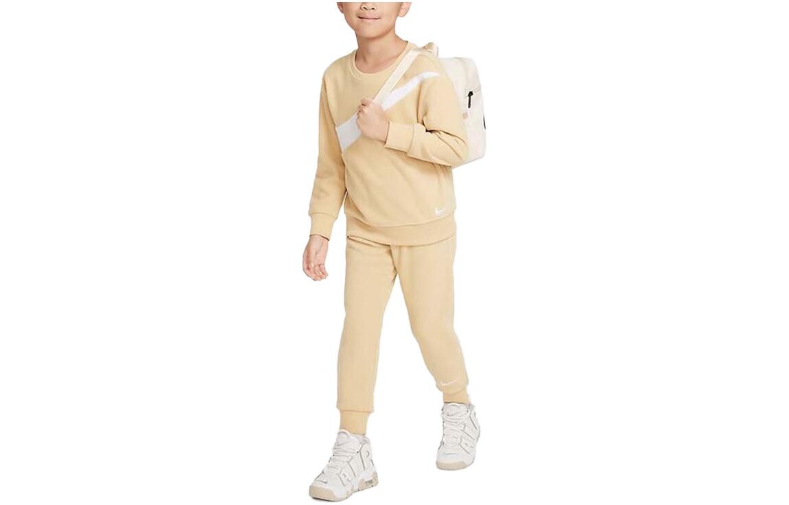 Детская повседневная спортивная одежда Nike
Детская повседневная спортивная одежда Nike