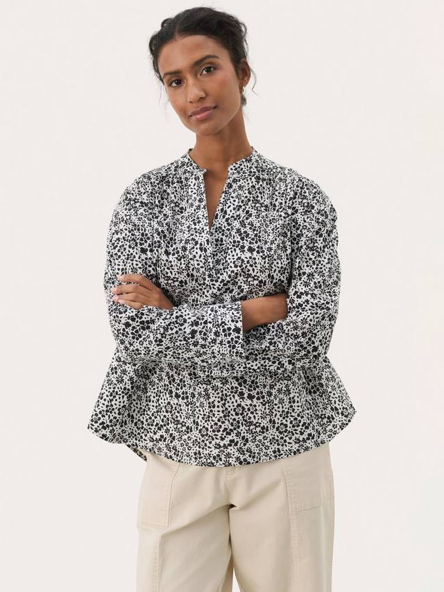 NatalePW цветочная блузка с длинными рукавами и V-образным вырезом из хлопка Part Two
NatalePW цветочная блузка с длинными рукавами и V-образным вырезом из хлопка Part Two