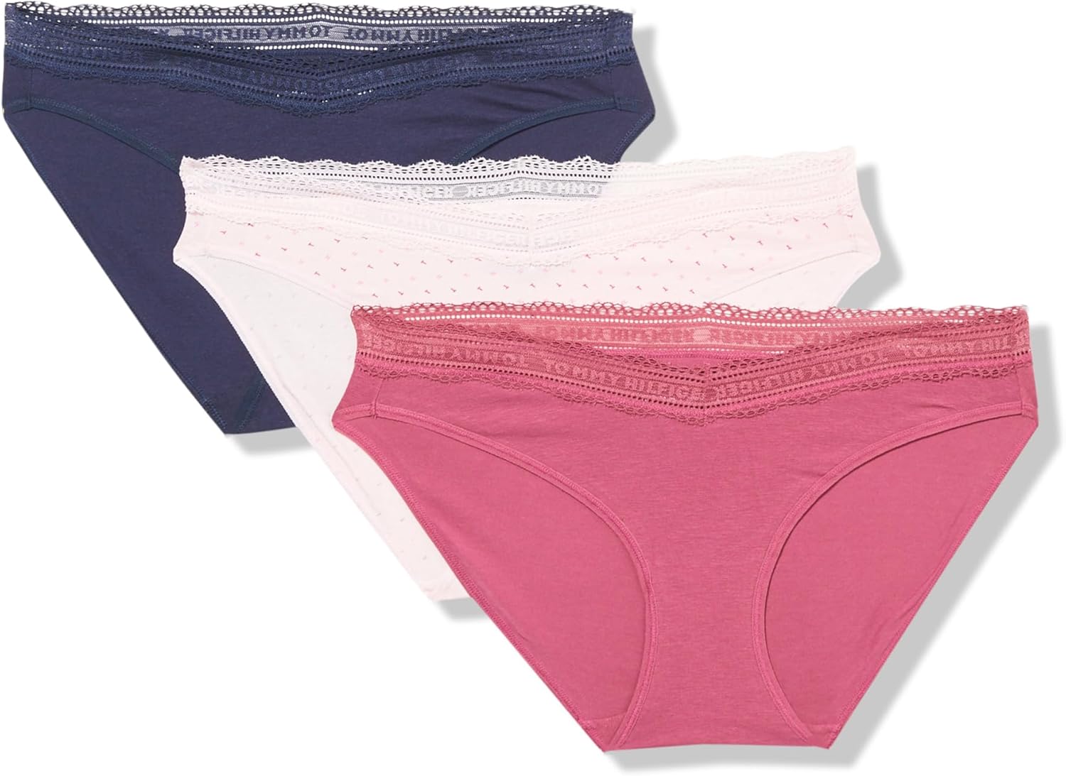 Женский купальник-бикини Tommy Hilfiger из хлопка с V-образным вырезом и логотипом, комплект из 3 пар, Alternating Th Allover Blushing Bride/Dry Rose/Sky Captain
Женский купальник-бикини Tommy Hilfiger из хлопка с V-образным вырезом и логотипом, комплект из 3 пар, Alternating Th Allover Blushing Bride/Dry Rose/Sky Captain